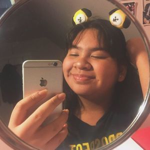 Meet your Posher, Alexandra